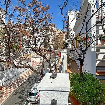 Apartment 2 Bedroom Amazing In